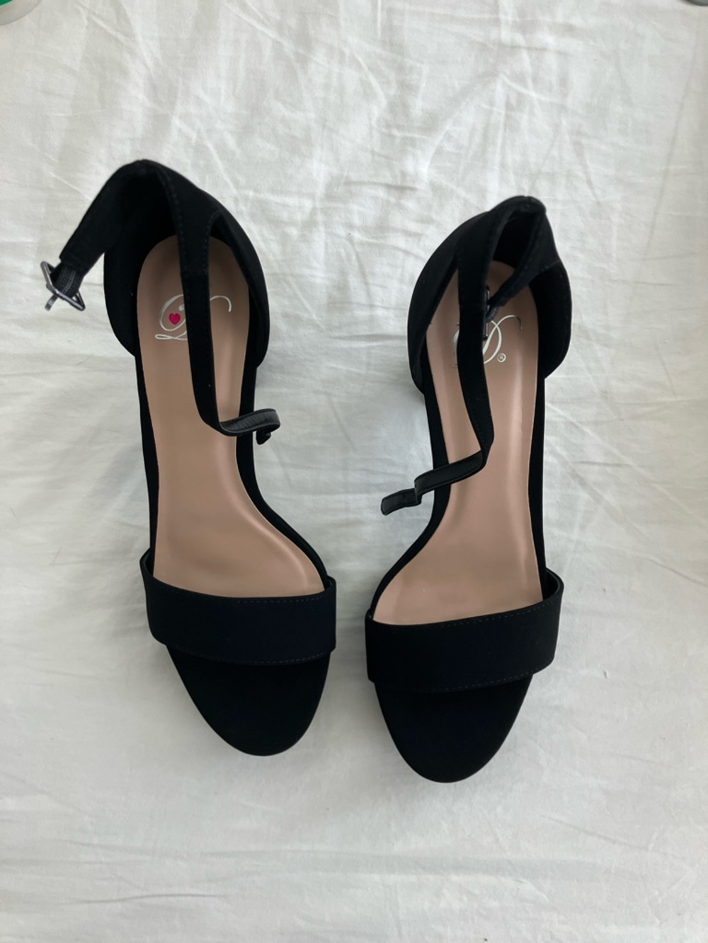 Black Women's Block Heel Sandals